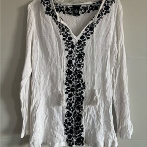 Elegant White Blouse with Black Floral Detail